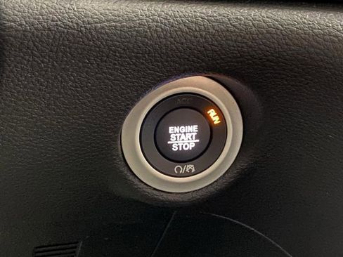 New 2026 Chrysler Pacifica Limited w/ S Appearance Package image 47