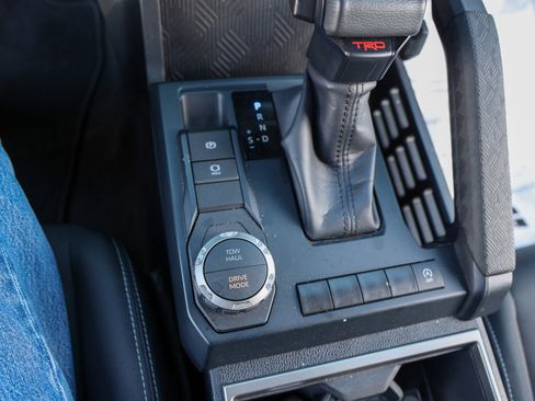 Certified 2024 Toyota Tacoma TRD Sport image 26