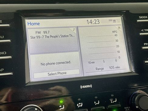 Used 2020 Toyota Camry LE FWD image 27