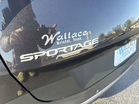 New 2026 Kia Sportage LX FWD image 7