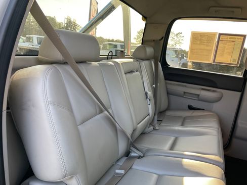 Used 2010 Chevrolet Silverado 1500 LT w/ Power Pack Plus image 23
