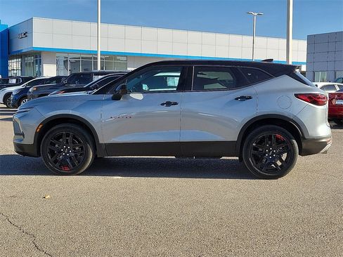 Used 2024 Chevrolet Blazer LT w/ Redline Edition image 6