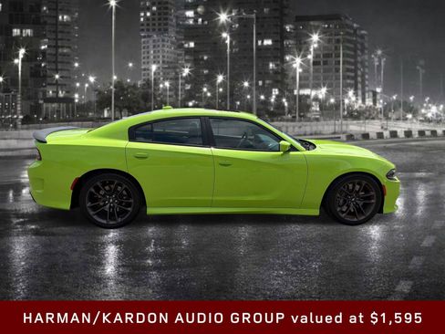 Used 2019 Dodge Charger Scat Pack w/ Dynamics Package RWD image 7