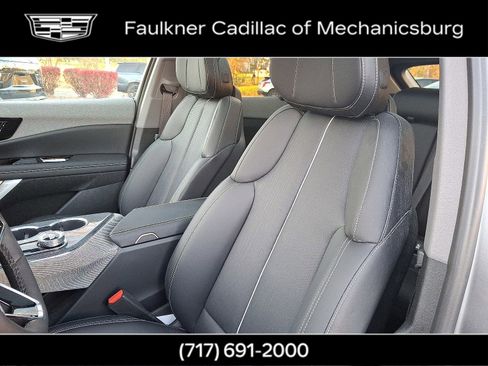 New 2025 Cadillac Optiq Sport 2 image 17