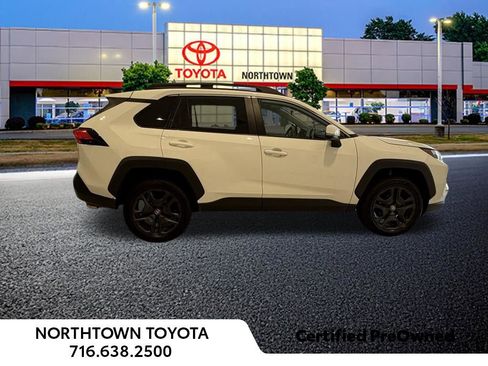 Used 2024 Toyota RAV4 Adventure image 31