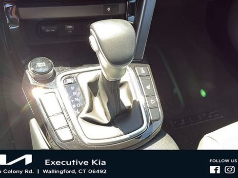 Certified 2024 Kia Seltos SX AWD/4WD image 19