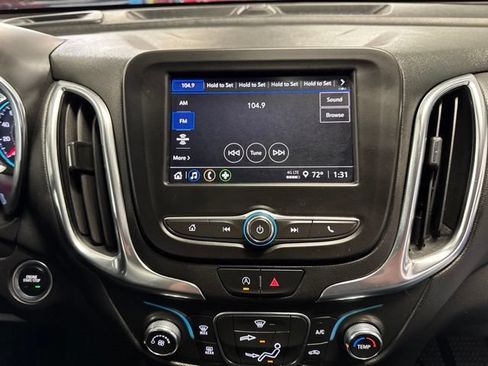 Used 2022 Chevrolet Equinox LT w/ LPO, Floor Liner Package FWD image 18