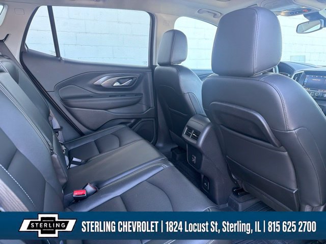 Used 2022 GMC Terrain SLT w/ Infotainment Package II AWD/4WD image 15