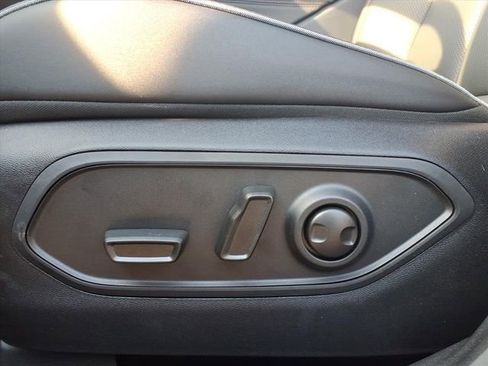 New 2025 Jeep Wagoneer S Limited image 14