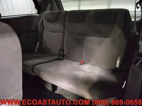 Used 2010 Toyota Sienna LE FWD image 14