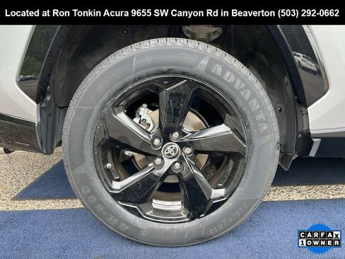 Used 2019 Toyota RAV4 XSE image 9