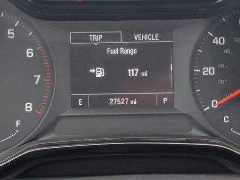 Used 2025 Chevrolet Trax LS w/ Driver Confidence Package FWD image 23