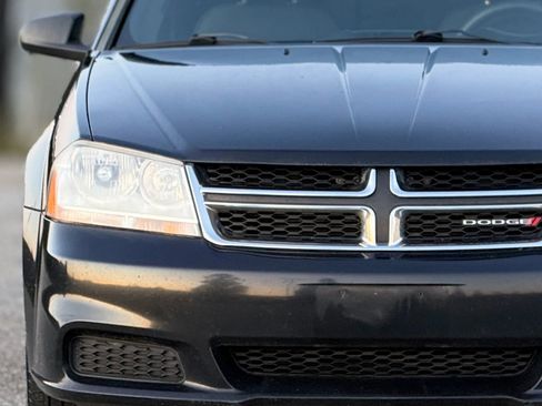 Used 2013 Dodge Avenger SE FWD image 10
