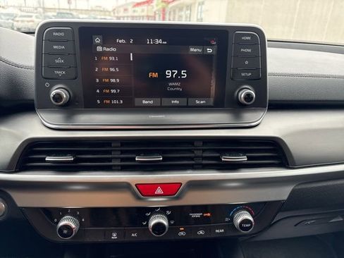 Used 2021 Kia Telluride LX image 13