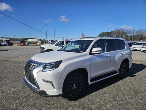 Used 2023 Lexus GX 460 Luxury w/ Sport Design Package image 7