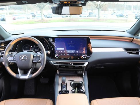 Used 2025 Lexus RX 350 Premium Plus image 16