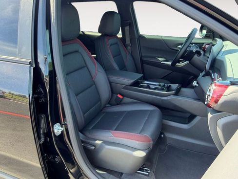 Used 2025 Chevrolet Equinox RS w/ Safety and Technology Package AWD/4WD image 24