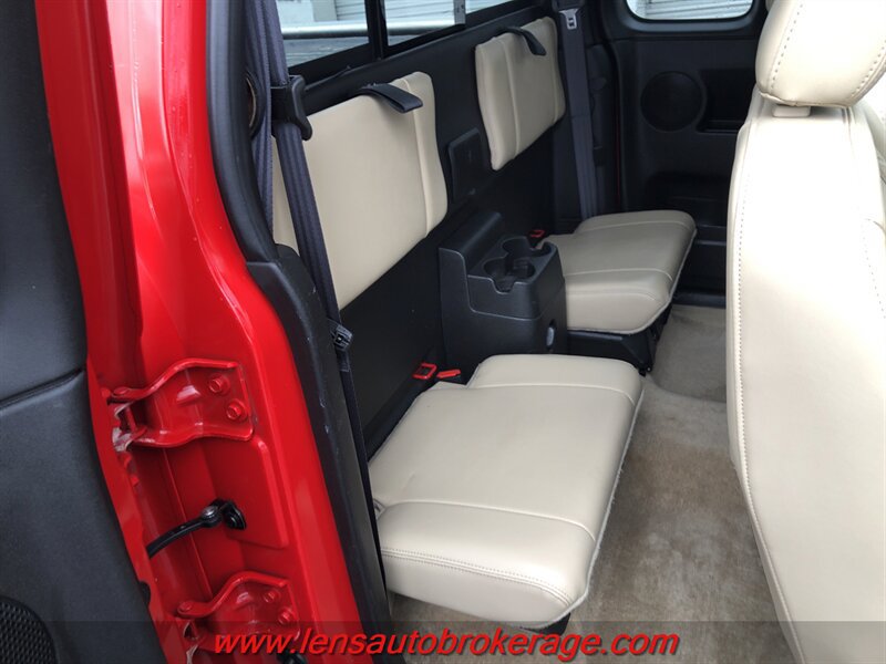 Used 2008 GMC Canyon SLT w/ SLT Preferred Equipment Group AWD/4WD image 18