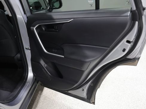 Used 2023 Toyota RAV4 LE AWD/4WD image 20