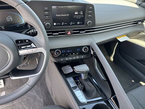 New 2026 Hyundai Elantra SEL Sport image 27