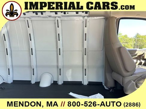 New 2026 Chevrolet Express 2500 Extended RWD image 14