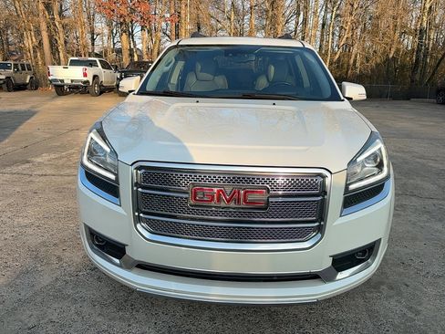 Used 2015 GMC Acadia Denali image 2
