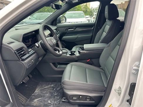 New 2026 GMC Terrain AT4 w/ Technology Package II image 9