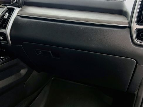 Used 2022 Kia Sorento EX w/ Panoramic Sunroof Package FWD image 34