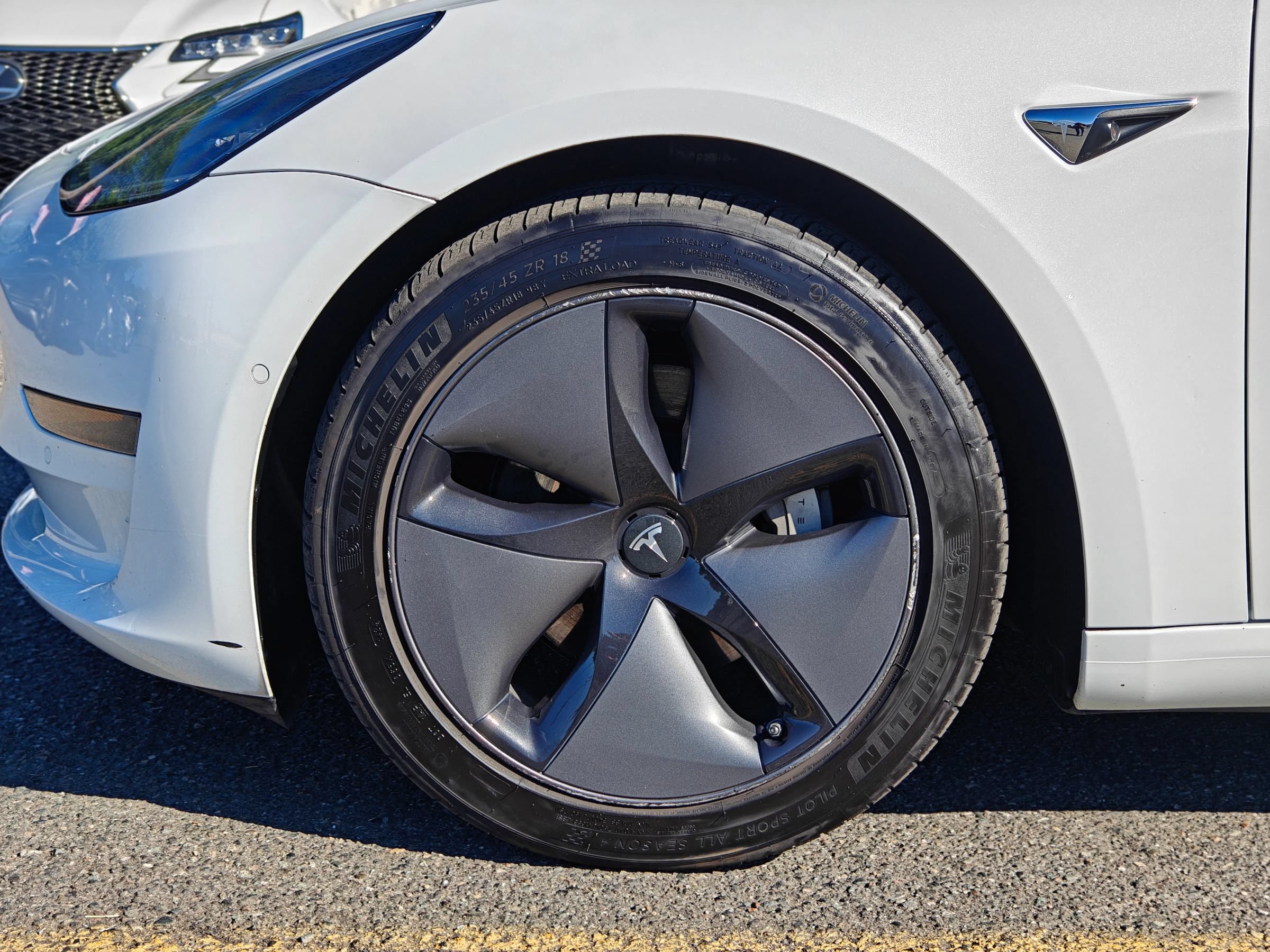 Used 2018 Tesla Model 3 Long Range AWD/4WD image 48