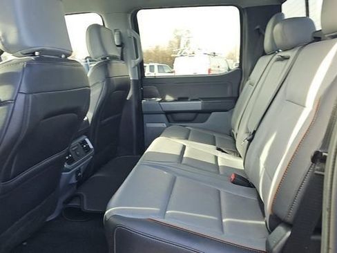 Used 2025 Ford F150 Lariat w/ Equipment Group 502A High image 5