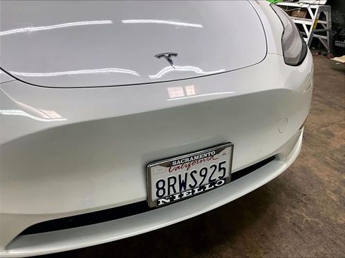 Used 2020 Tesla Model Y Long Range AWD/4WD image 33