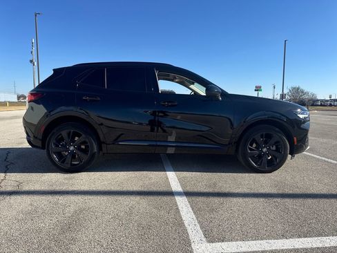 Used 2023 Buick Envision Essence w/ Sport Touring Package image 8