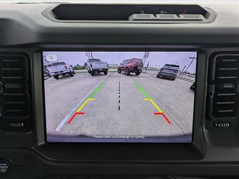 New 2025 Ford Bronco image 13