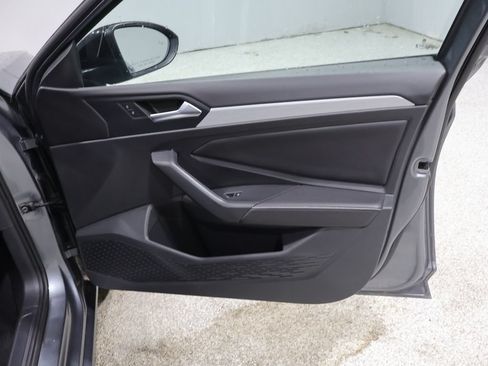 Used 2025 Volkswagen Jetta Sport FWD image 23