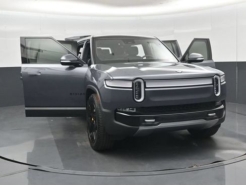Used 2024 Rivian R1S Adventure Quad AWD/4WD image 59