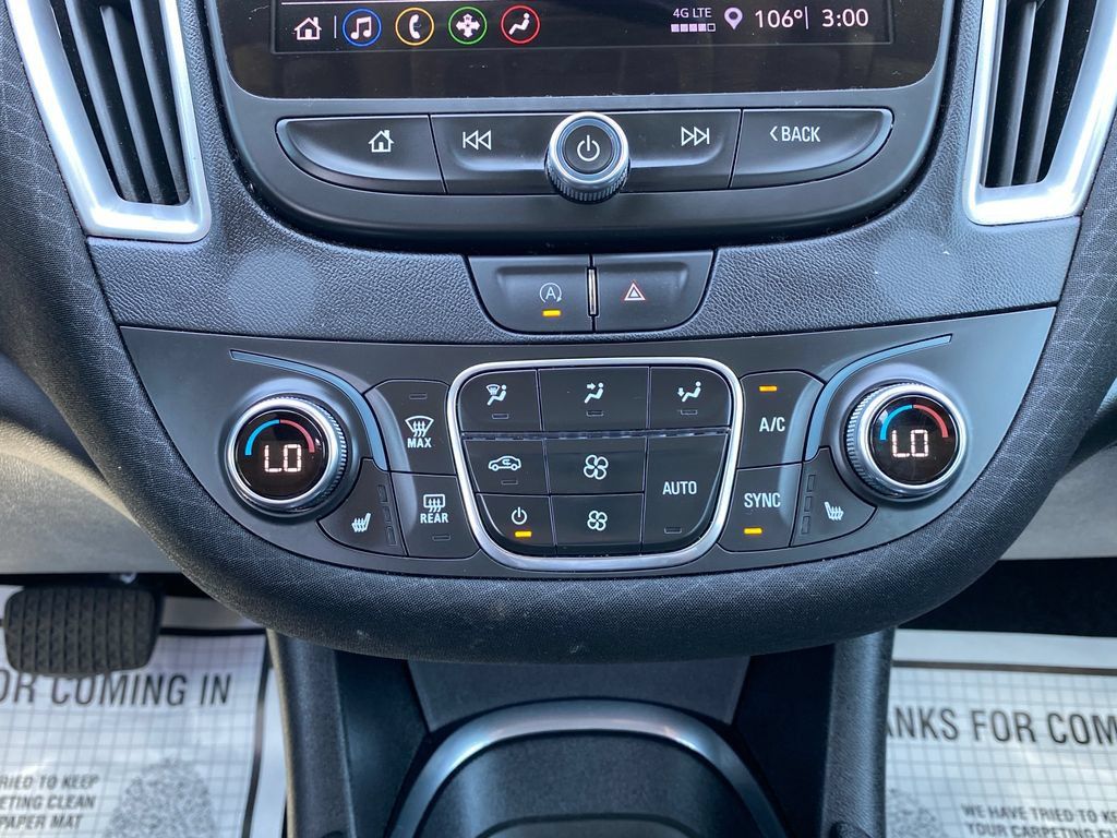 Used 2025 Chevrolet Malibu LT FWD image 19
