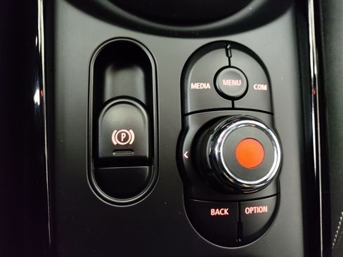 Used 2021 MINI Cooper Clubman John Cooper Works image 26