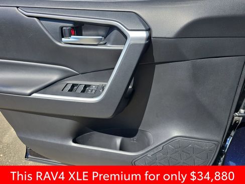 Used 2025 Toyota RAV4 XLE Premium FWD image 33