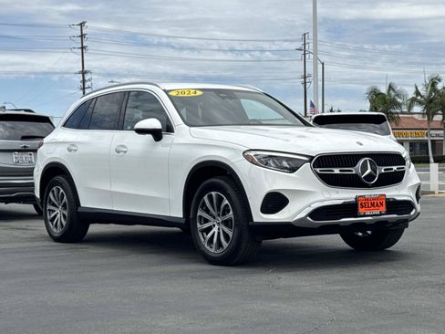 Used 2024 Mercedes-Benz GLC 300 image 3