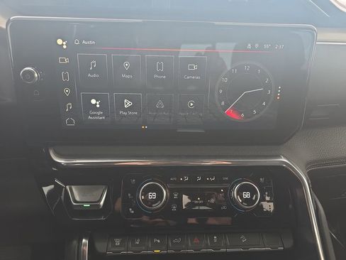 Used 2024 GMC Sierra 2500 Denali w/ Denali Reserve Package image 22