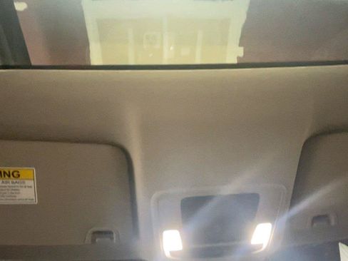 Used 2024 Honda Civic EX-L image 38