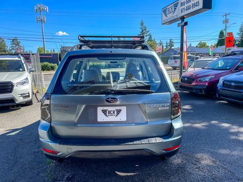 Used 2013 Subaru Forester 2.5X w/ Popular Pkg 1 AWD/4WD image 9