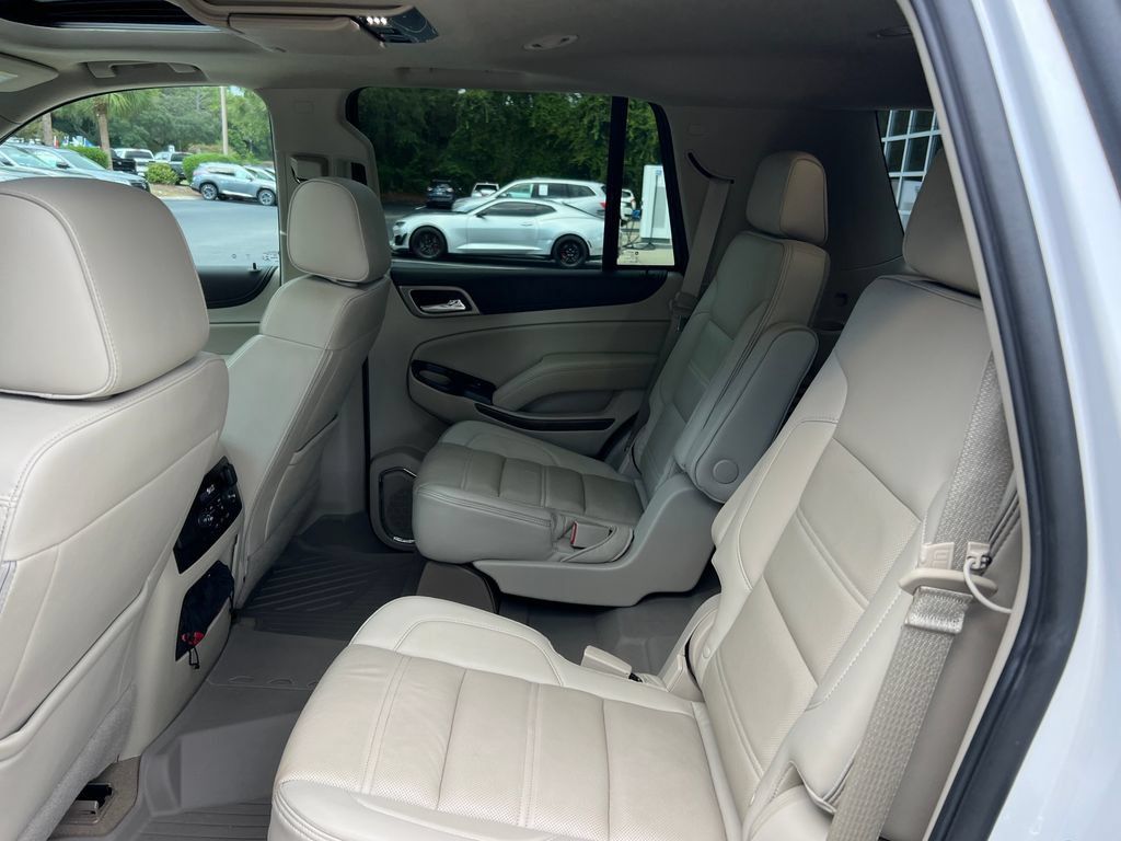 Used 2020 GMC Yukon Denali w/ Denali Ultimate Package RWD image 16
