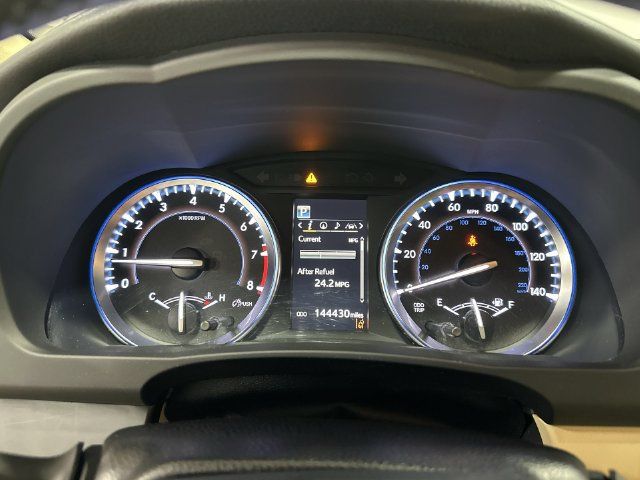Used 2017 Toyota Highlander XLE FWD image 14