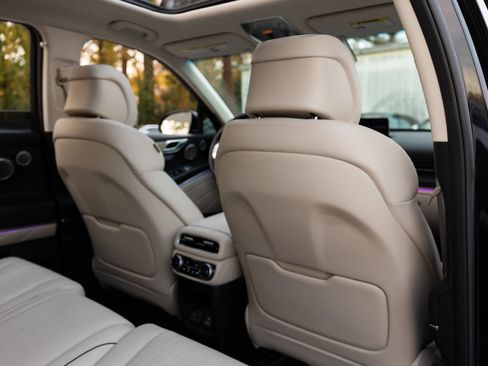 Used 2022 Genesis GV80 3.5T w/ Advanced Package 06 image 26