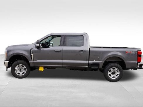 New 2026 Ford F250 XLT w/ XLT Premium Package image 6