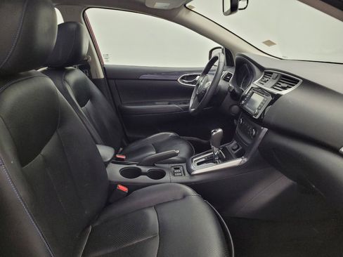 Used 2016 Nissan Sentra SR w/ SR Premium Package FWD image 21