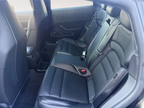 Used 2020 Porsche Taycan 4S image 13