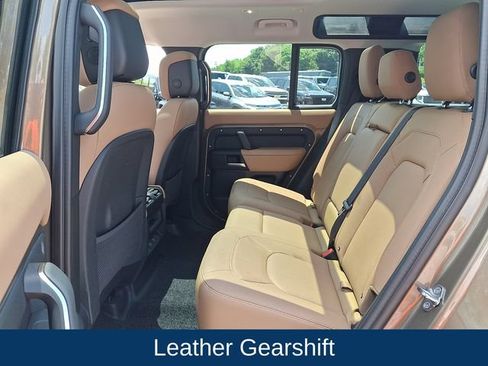 Used 2025 Land Rover Defender 110 S AWD/4WD image 19