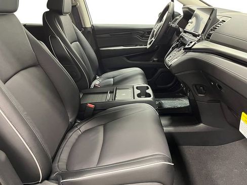 New 2026 Honda Odyssey Touring image 27